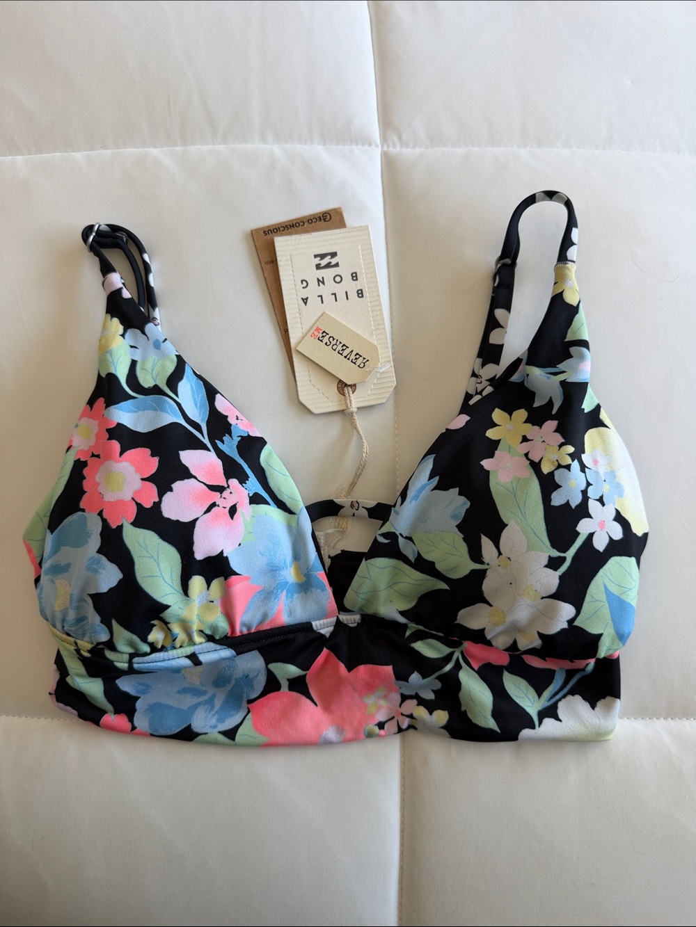 NWT Billabong Bikini Top